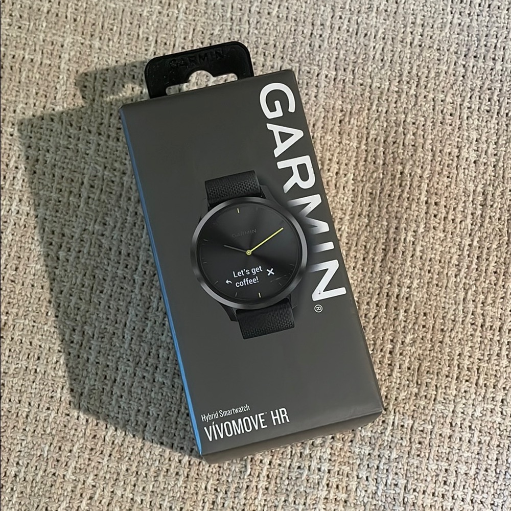 Garmin Black Watch Sleek Design